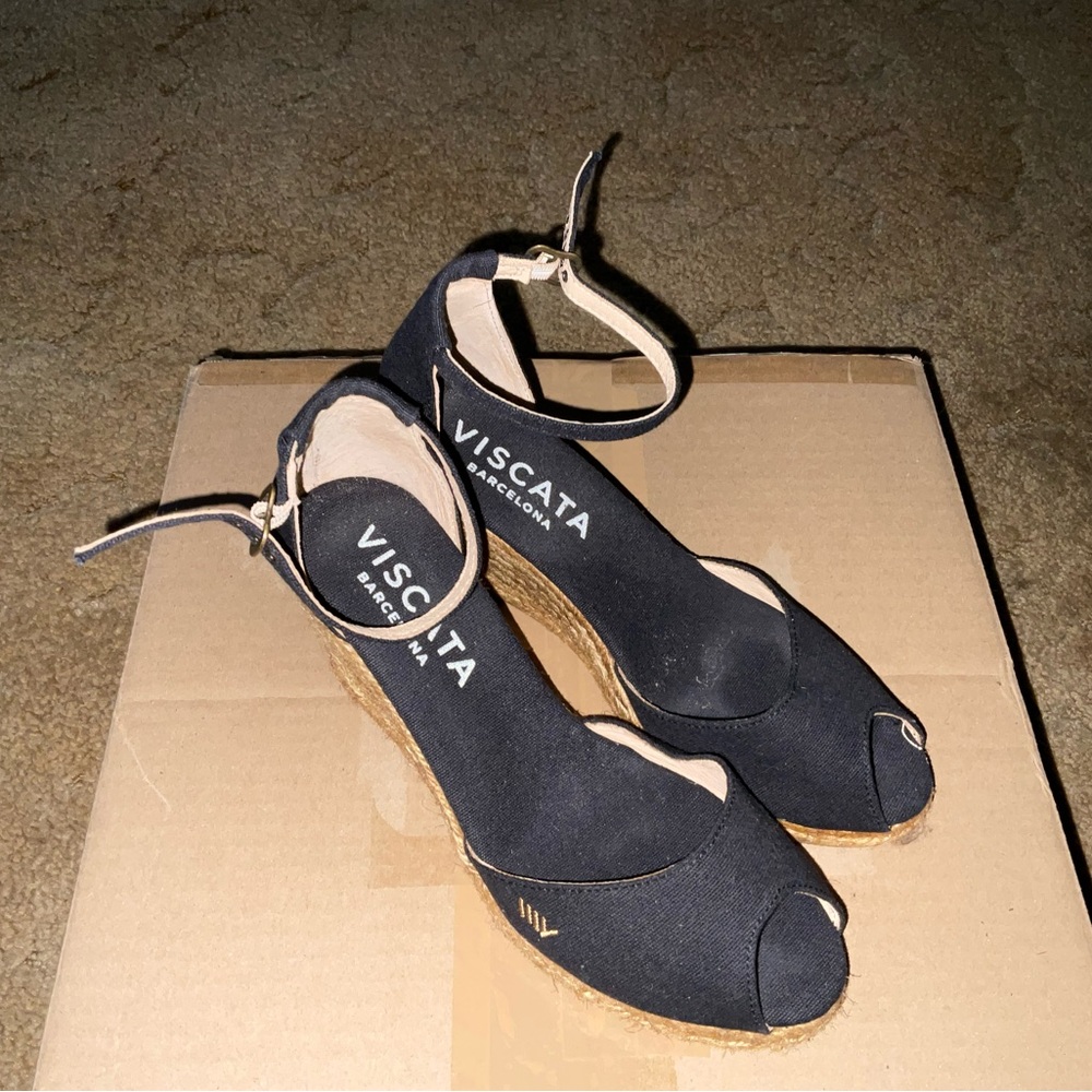 Viscata Sandals